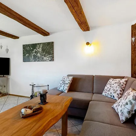 بيت للعطل Schwarzwald Buchenhof تسل-آم-هارمرزباخ