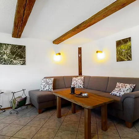 Schwarzwald Buchenhof * تسل-آم-هارمرزباخ